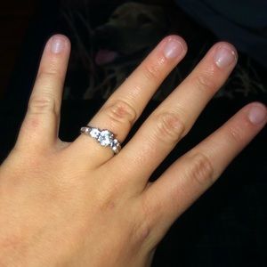 Cubic Zirconia White gold engagement/promise ring